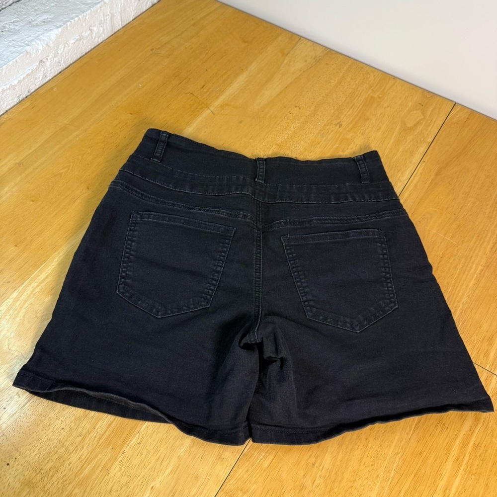 Silver Crush Women's Sculpted High Waist Shorts CD4 Black Size 13/14 - Picture 4 of 7